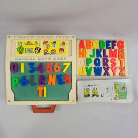 Fisher-Price #176 Vintage 1972 School Days Desk C7